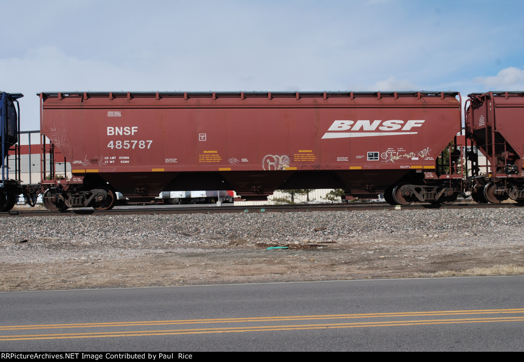 BNSF 485787